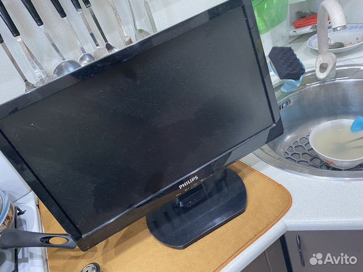 Монитор philips