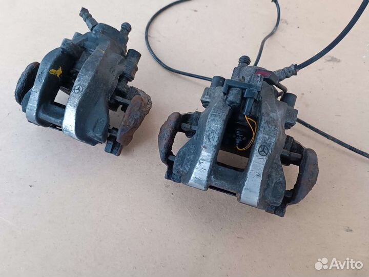 Задние Суппорта Mercedes W211