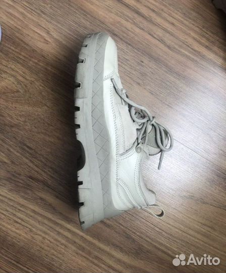 Zara кросовки 39