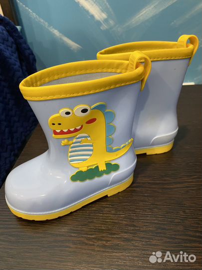 Детские резиновые сапоги