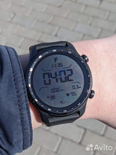 Смарт-часы TicWatch 3 Pro Ultra