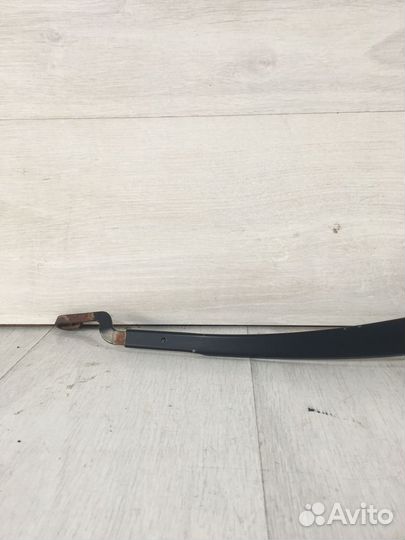 Поводок дворника правый KIA optima 3 2.4 ат седан