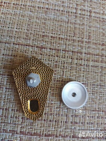 Нагрудные знаки СССР