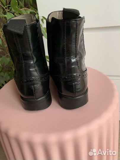 Ботинки челси Pollini