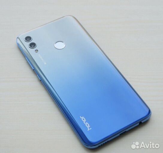 Телефон Honor 10 lite
