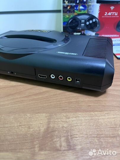 Retro Genesis HD Ultra (225 игр)