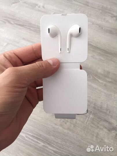 Apple EarPods Lightning Оригинал