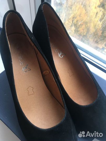 Туфли замшевые 37 размер