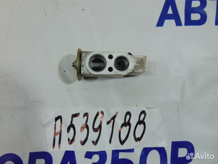 Клапан кондиционера для Toyota Vitz 1 1999-2005г