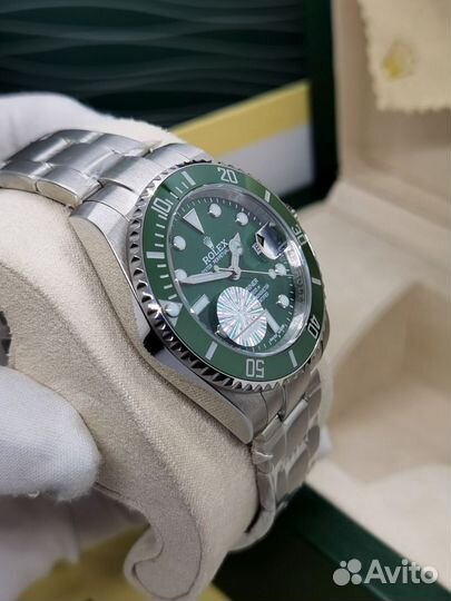 Роскошные мужские часы Rolex на гарантии