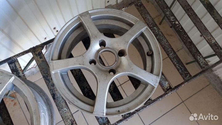 Диск колесный R13 hyundai Accent