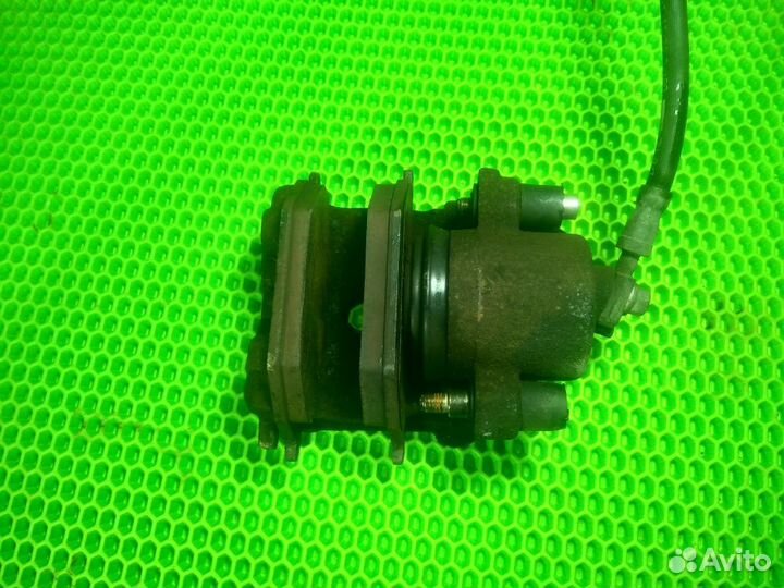 Суппорт передний левый Skoda Octavia II A5