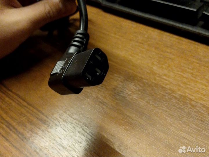Кабель питания для компьютера c13