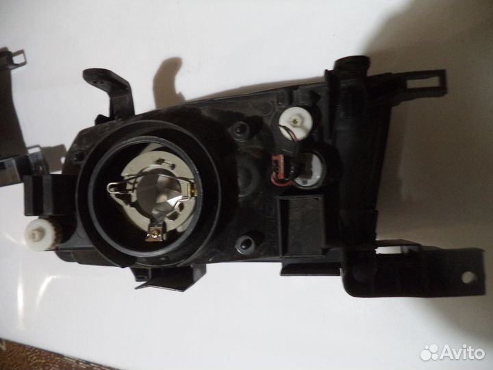 Фары nissan sanny B15