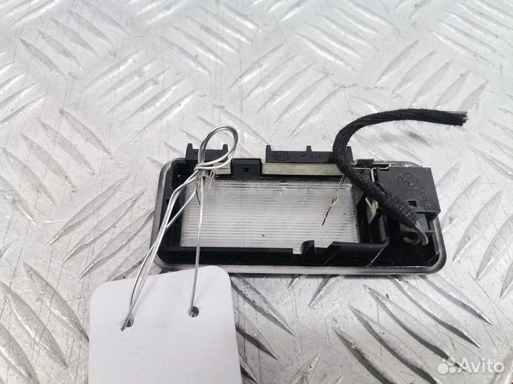 Плафон салонный BMW X5 (E53)