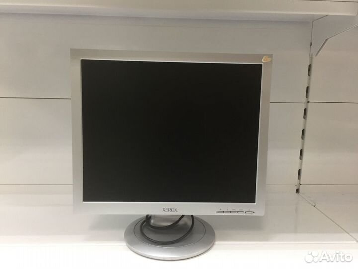 Монитор Xerox 700P