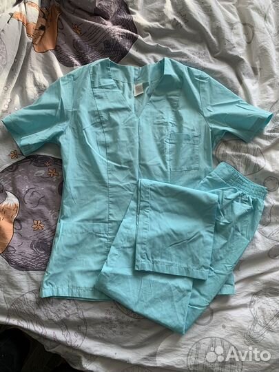 Медицинский костюм