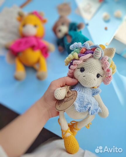 Вязаный единорог