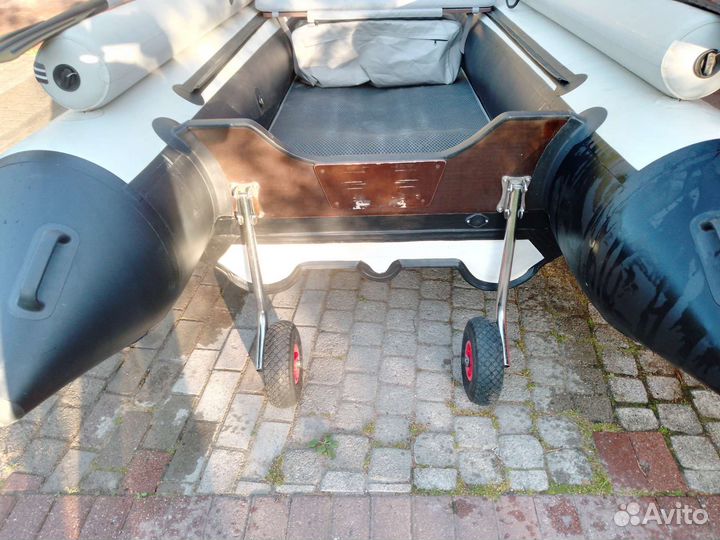 Лодка пвх Reef 390 F