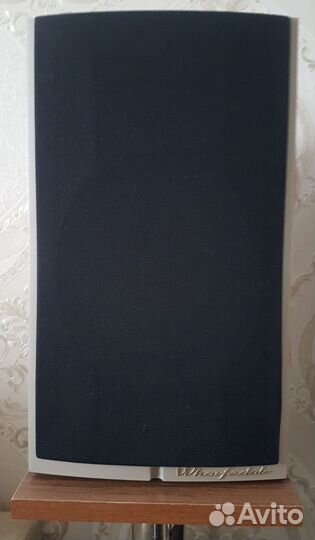 Wharfedale Diamond 8.2