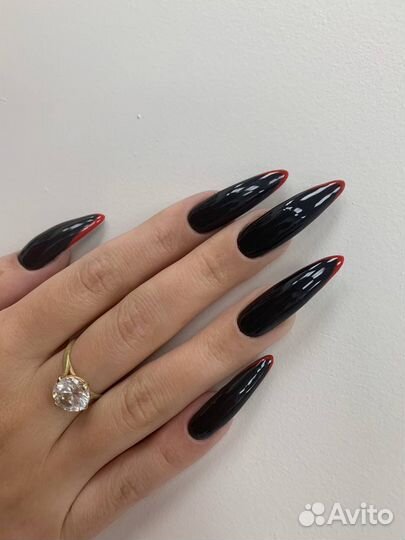 Модель на наращивание ногтей