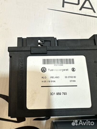 Моторчик стеклоподьёмника передний левый