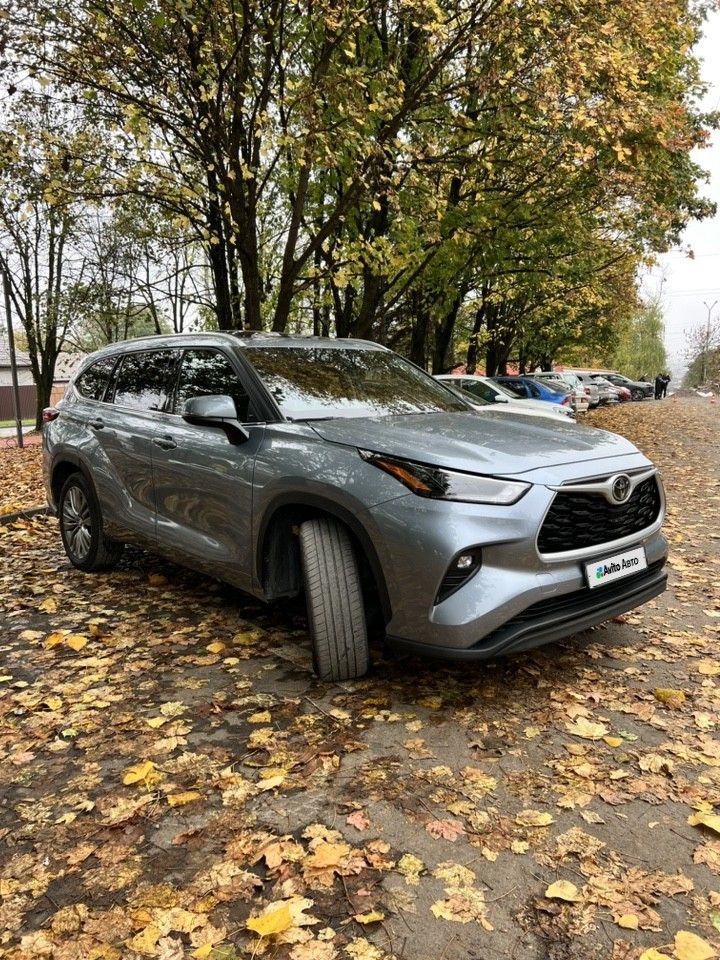 Toyota Highlander: фото владельца