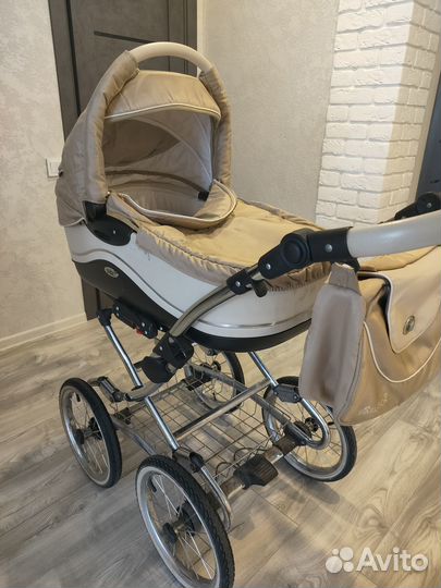 Продаётся детская коляска
