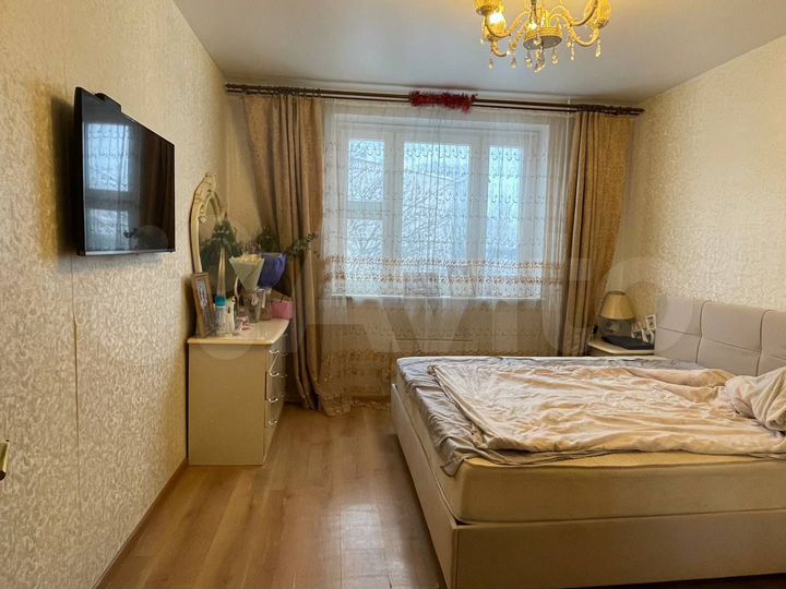 2-к. квартира, 53 м², 2/8 эт.