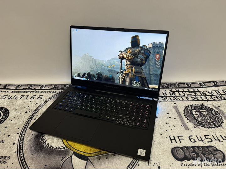 Игровой ноутбук Honor Hunter16.1 i5/1660TI/16RAM