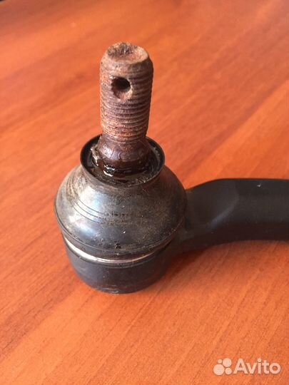 Наконечник рулевой правый Toyota Camry V30 2001-05