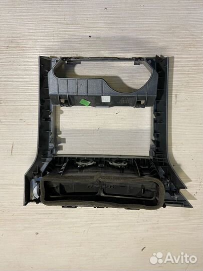 Центральная рамка Opel Astra H