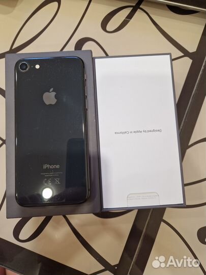 Продам iPhone 8 64Gb