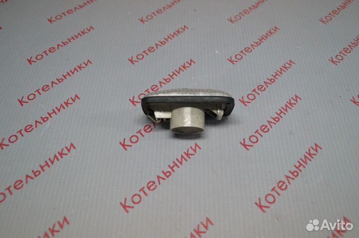 Nissan 26160-EQ00A Повторитель поворота