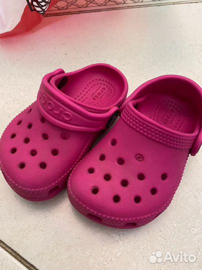 Crocs сапоги и сланцы