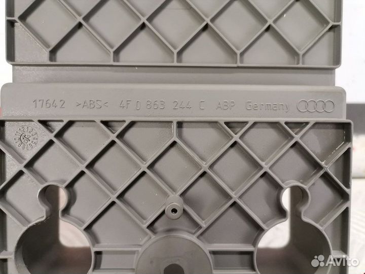 Дефлектор обдува салона Audi A6 4B/C5 рест. 2004