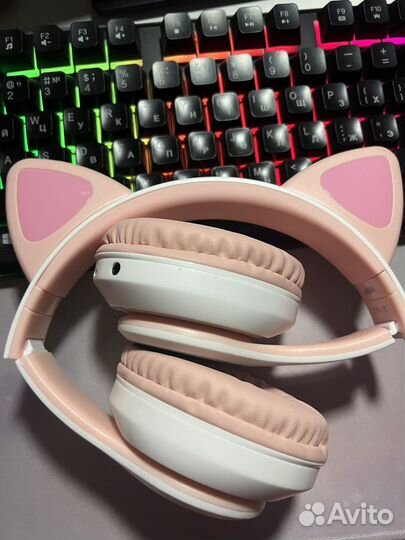 Наушники с кошачьими ушками