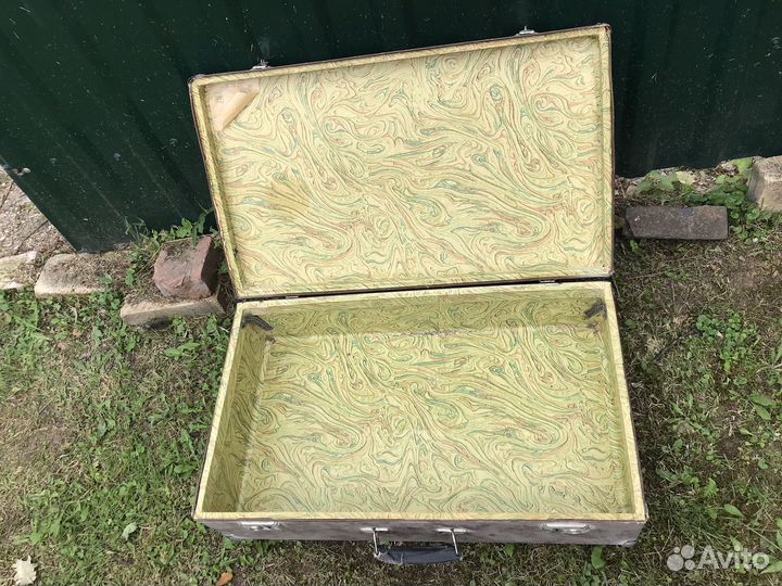 Чемоданы времен СССР