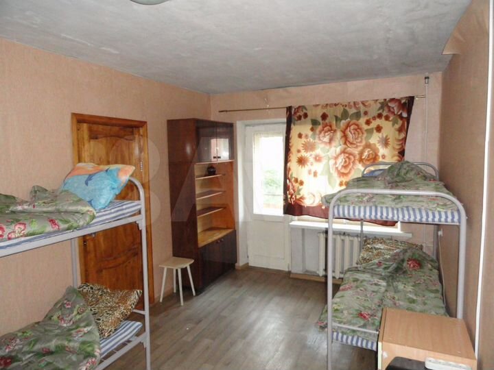 Комната 18 м² в 2-к., 2/3 эт.