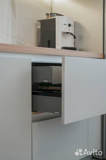 Кухонные гарнитруы