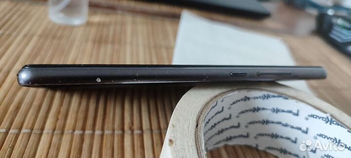 Дисплей рамка Xiaomi MI 8 SE с разбитым тачскрином