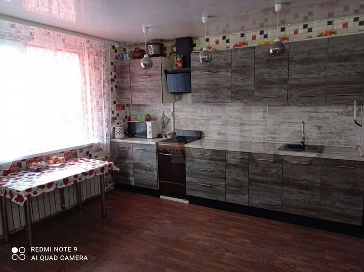 Дом 80 м² на участке 4 сот.