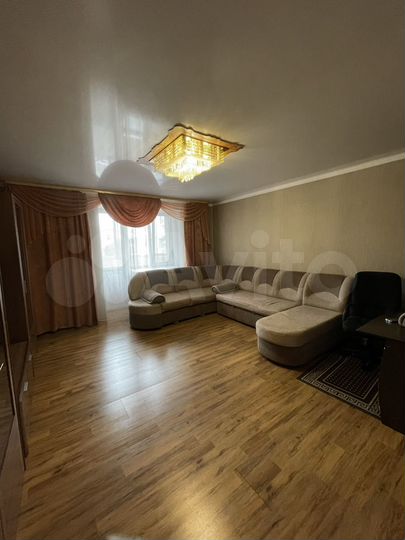 2-к. квартира, 64 м², 1/4 эт.