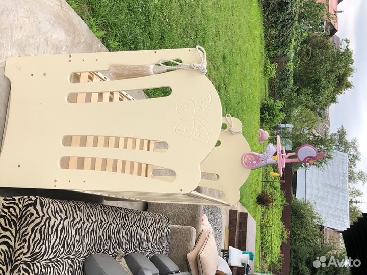 Детская кроватка