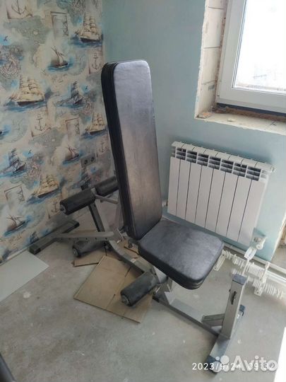 Силовая скамья штанга гантели