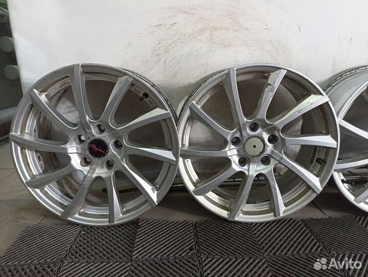 Диски литые R17 Hyundai Santa Fe