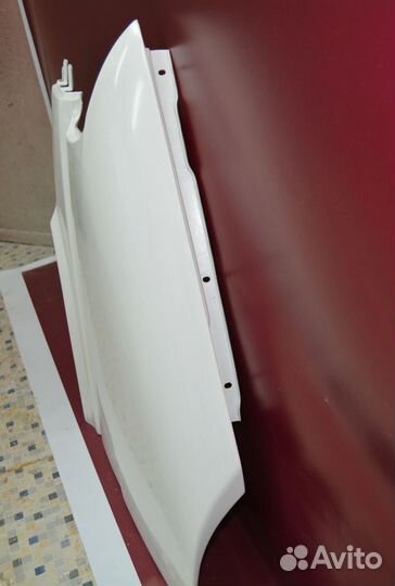 Крылья из стеклопластика Т4 (косые фары)