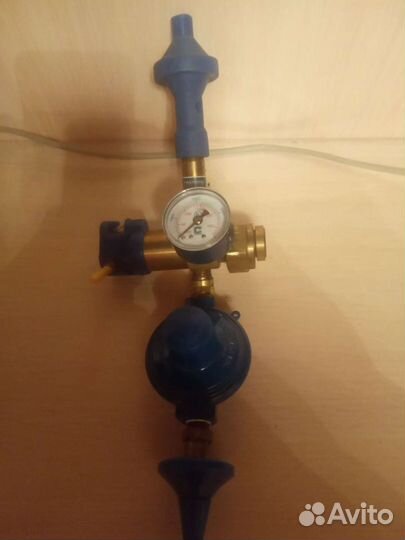 Редуктор для гелиевого баллона