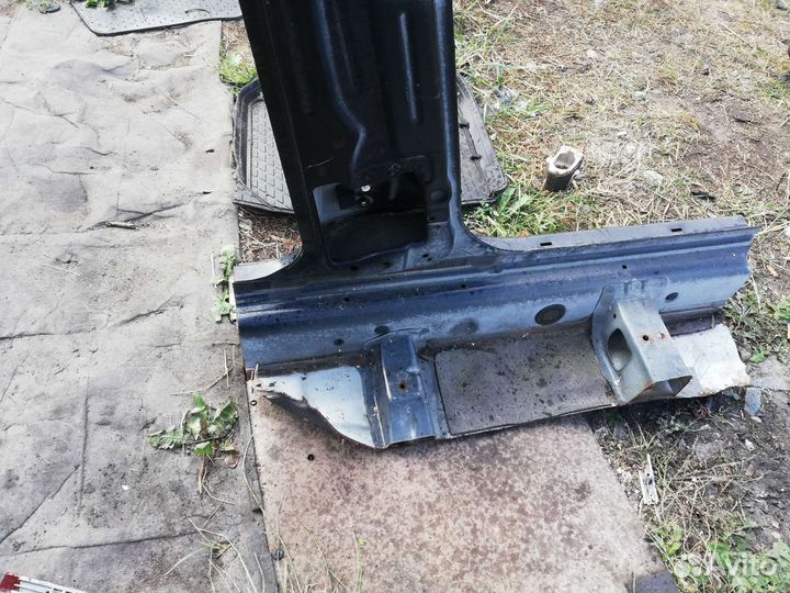 Стойка средняя Шевроле Лачетти