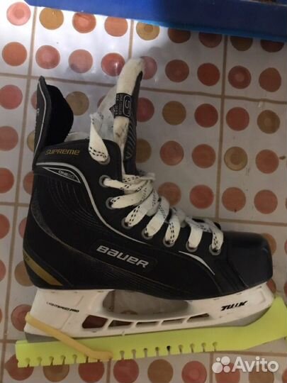 Хоккейные коньки bauer supreme